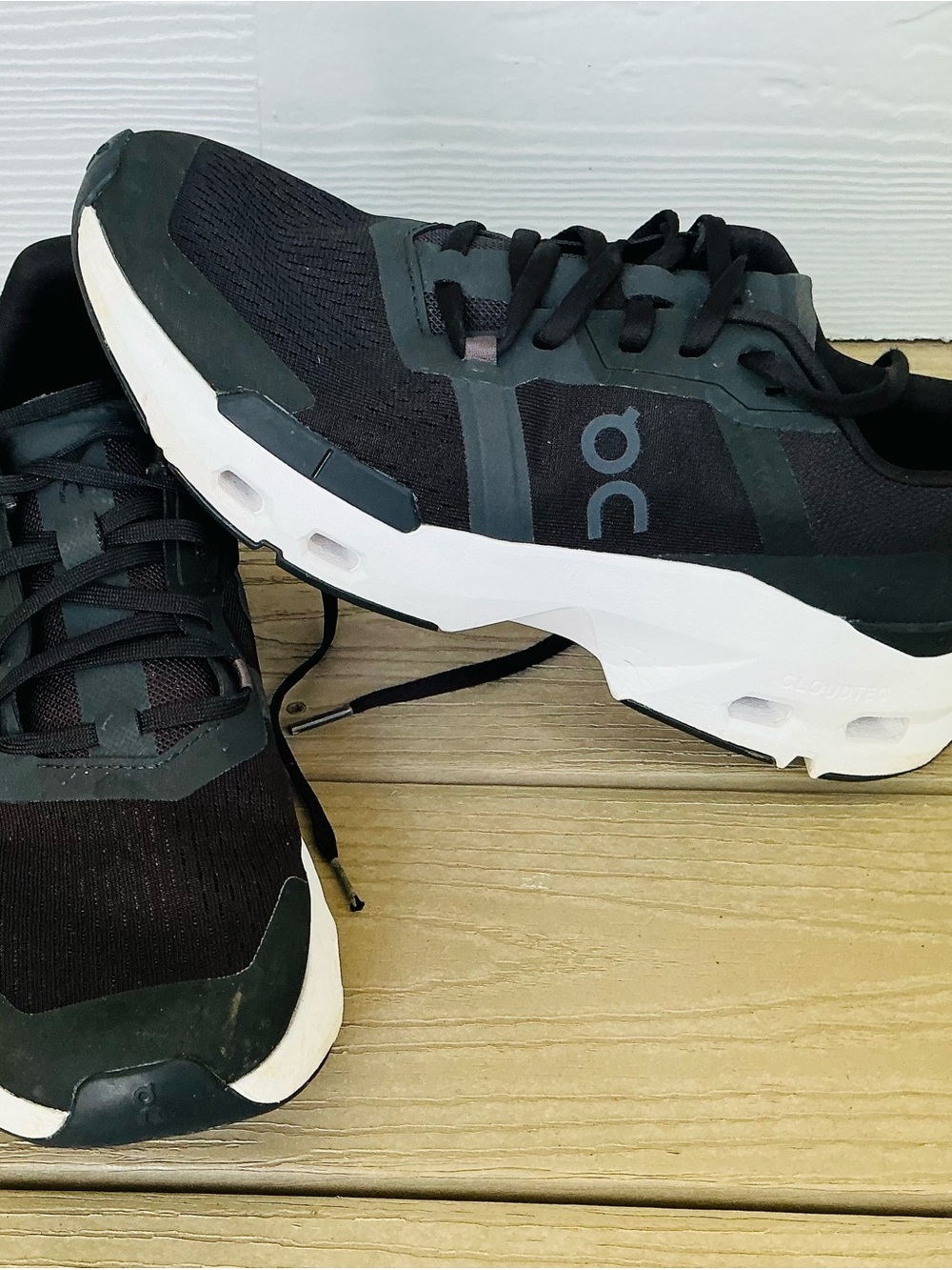 On Clouds Cloudrunner 2 wide